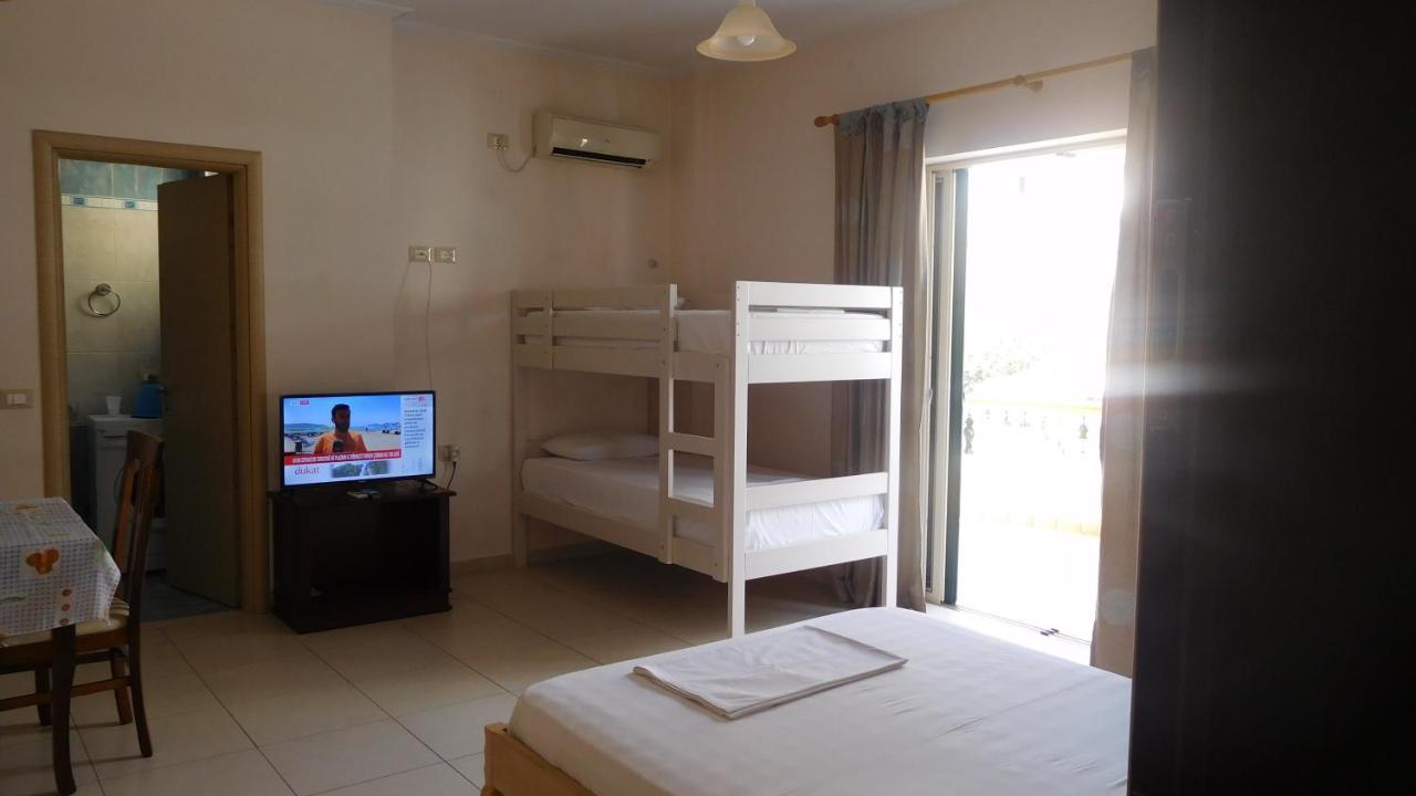 Apartment Urania_1 Sarandë 외부 사진